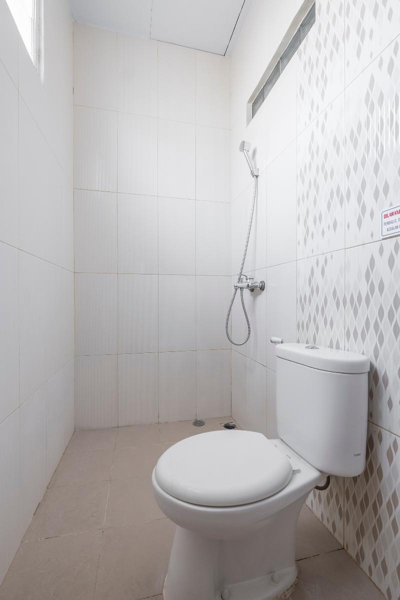 Hotel Astra Novilia Makassar Ngoại thất bức ảnh